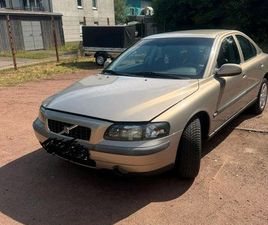 VOLVO S60 PKW
