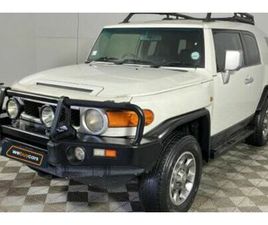 TOYOTA FJ CRUISER 2013 TOYOTA FJ CRUISER 4.0 V6