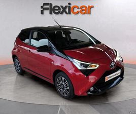 TOYOTA AYGO TOYOTA AYGO 1.0 VVTI EXCLUSIVE RED FEVEREIRO/21