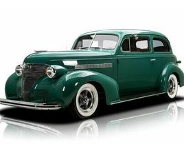CHEVROLET MASTER DELUXE 1939 CHEVROLET MASTER DELUXE TOWN SEDAN STREET ROD WITH A 350 V8