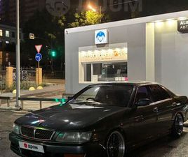 NISSAN LAUREL