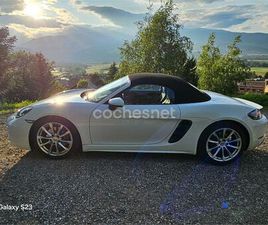 PORSCHE 718 BOXSTER