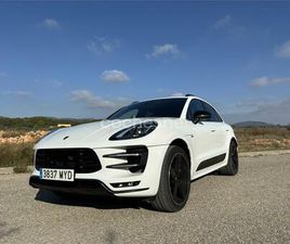 PORSCHE MACAN TURBO PORSCHE MACAN TURBO