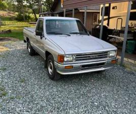TOYOTA COMMUTER 1987 TOYOTA PICKUP