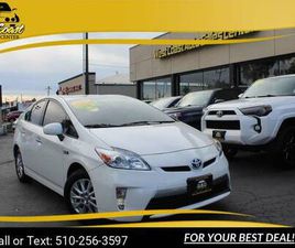 2014 TOYOTA PRIUS PLUGIN HATCHBACK BLIZZARD PEARL