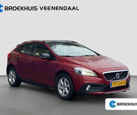 VOLVO V40 CROSS COUNTRY T4 VOLVO V40 CROSS COUNTRY 1.6 T4 180PK AUTOMAAT SUMMUM | PANORAMADAK | TREKHAAK | NAVIGATIE | STOELVERWARMING
