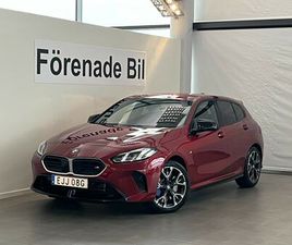 BMW SERIE 1 M135I XDRIVE XDRIVE SPORTSTOLAR H/K RATTVÄRME PRIVATLEASING FR.