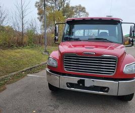'19 FREIGHTLINER M2 106 ROLLBACK