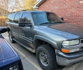 CHEVROLET SUBURBAN 2001 CHEVY SUBURBAN 2500 - 8.1L VORTEC