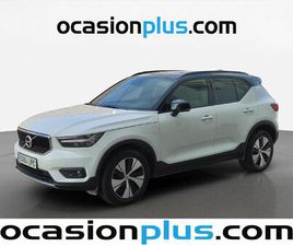 VOLVO XC40 T3 VOLVO XC40 T3 MOMENTUM PRO (163 CV)