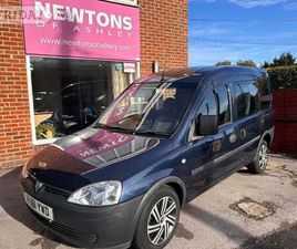 VAUXHALL COMBO 2011