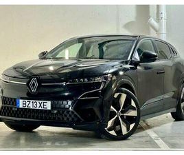 RENAULT MÉGANE E-TECH EV40 TECHNO