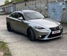 LEXUS IS