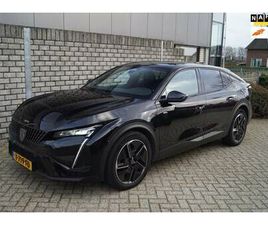 PEUGEOT 408 PEUGEOT 408 - 1.2 PURETECH GT 130 PK AUTOM PANODAK LEDER/ALCANTARA NAVI CAMERA CLIMA ADAPTIEVE CRUISE 2X