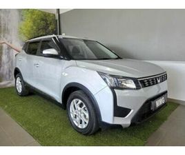 MAHINDRA XUV300 2023 MAHINDRA XUV 300 1.2T | W6
