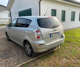 TOYOTA AVENSIS MONOVOLUME