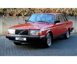 VOLVO 240 1986 VOLVO 240 ROUGE MANUEL, 5 VITESSES CONDUITE À GAUCHE...