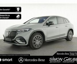 MERCEDES-BENZ EQS 500 4M SUV AMG NIGHT CARBON MASSAGE 7SITZE