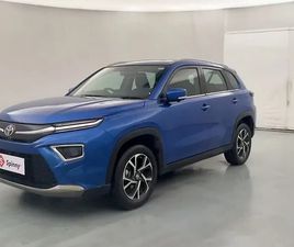 TOYOTA URBAN CRUISER