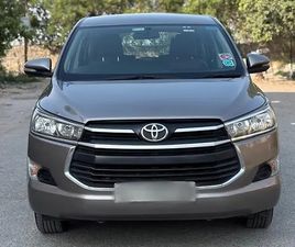 TOYOTA INNOVA