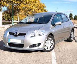 TOYOTA - AURIS 1.4 D4D LUNA MM