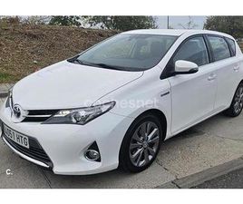 TOYOTA AURIS TOYOTA AURIS