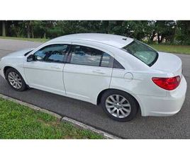 2010 CHRYSLER SEBRING