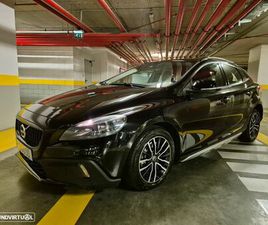 VOLVO V40 CROSS COUNTRY D2 VOLVO V40 CROSS COUNTRY 2.0 D2 SUMMUM