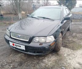VOLVO S40