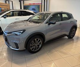 LEXUS LBX LEXUS LBX 1.5 HEV ELEGANT TECH BLACK , NOVO, ISPORUKA ODMAH !!!!, 2025 GOD.