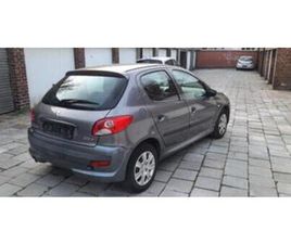 PEUGEOT 206+ ② PEUGEOT 206+ 1.1ESSENCE PRÊTE À IMMATRIC+CARNET D’ENTRETIEN — PEUGEOT — 2EMEMAIN