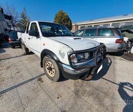 NISSAN NAVARA (D22) 2.5 TD 103CV 4WD CAB. SINGOLA