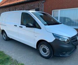 ② MERCEDES BENZ VITO 2.0 NAVI/AIRCO/PDC/2023/ZEER NET! — CAMIONNETTES & UTILITAIRES — 2EMEMAIN