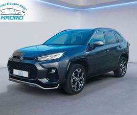 2.5 PLUG-IN HYBRID GLX E-FOUR