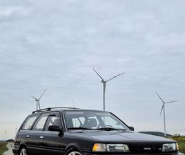 TOYOTA CAMRY LE 2.5 V6 1989