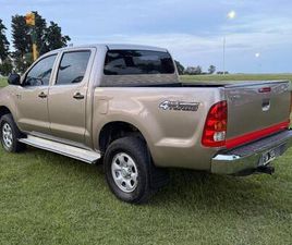 TOYOTA HILUX APÚRATE QUE SE VA !!!