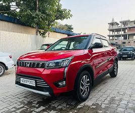 MAHINDRA XUV300