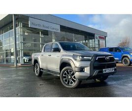 TOYOTA HILUX INVINCIBLE X PICKUP'S 2.8 D-4D INVINCIBLE X AUTO 4WD EURO 6 (START/STOP) 4DR