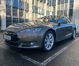 TESLA MODEL S 70D FREE SHARGING SC01
