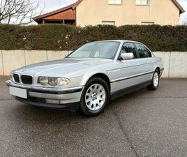 BMW 740 IA E38 / SUIVI BMW / TOIT OUVRANT / SIÈGES ÉLECTRIQUES CHAUFFANTS