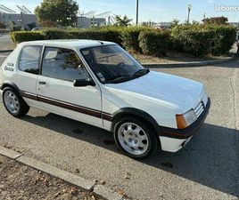 PEUGEOT 205 GTI 205 GTI 1L6 115CV AN 89 237000KM 15000 FERME