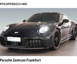 PORSCHE 911 CARRERA 4 GTS