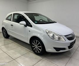 OPEL CORSA 1.4 ANNIVERSSARY 90CV AVEC DE SUPERBE OPTIONS