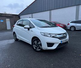 HONDA FIT HONDA FIT 2015 HYBRID 1.5 AUTOMATIC