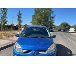RENAULT SCENIC RENAULT - SCÉNIC