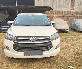 TOYOTA INNOVA