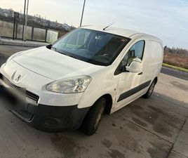 PEUGEOT PEOGEOT PARTNER AUTOMATIK 3 SITZE