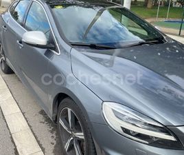 VOLVO V40 T3 VOLVO V40 1.5 T3 RDESIGN MOMENTUM AUTO