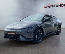 81 KWH GT LINE +GLASDACH +HUD +WP