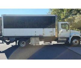 2020 HINO 268 BOX TRUCK